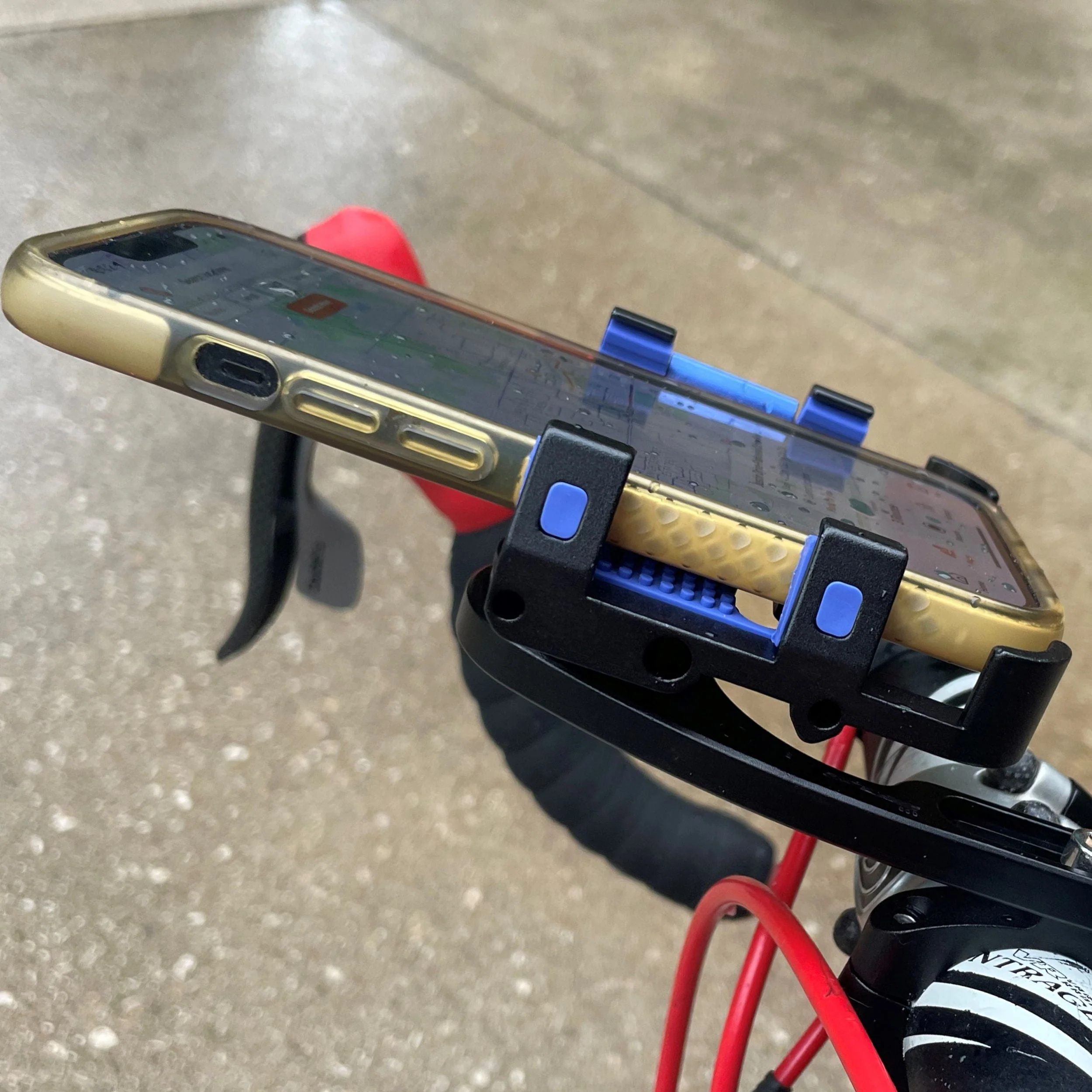 BikGrip with Garmin® Compatible mount - Image 11