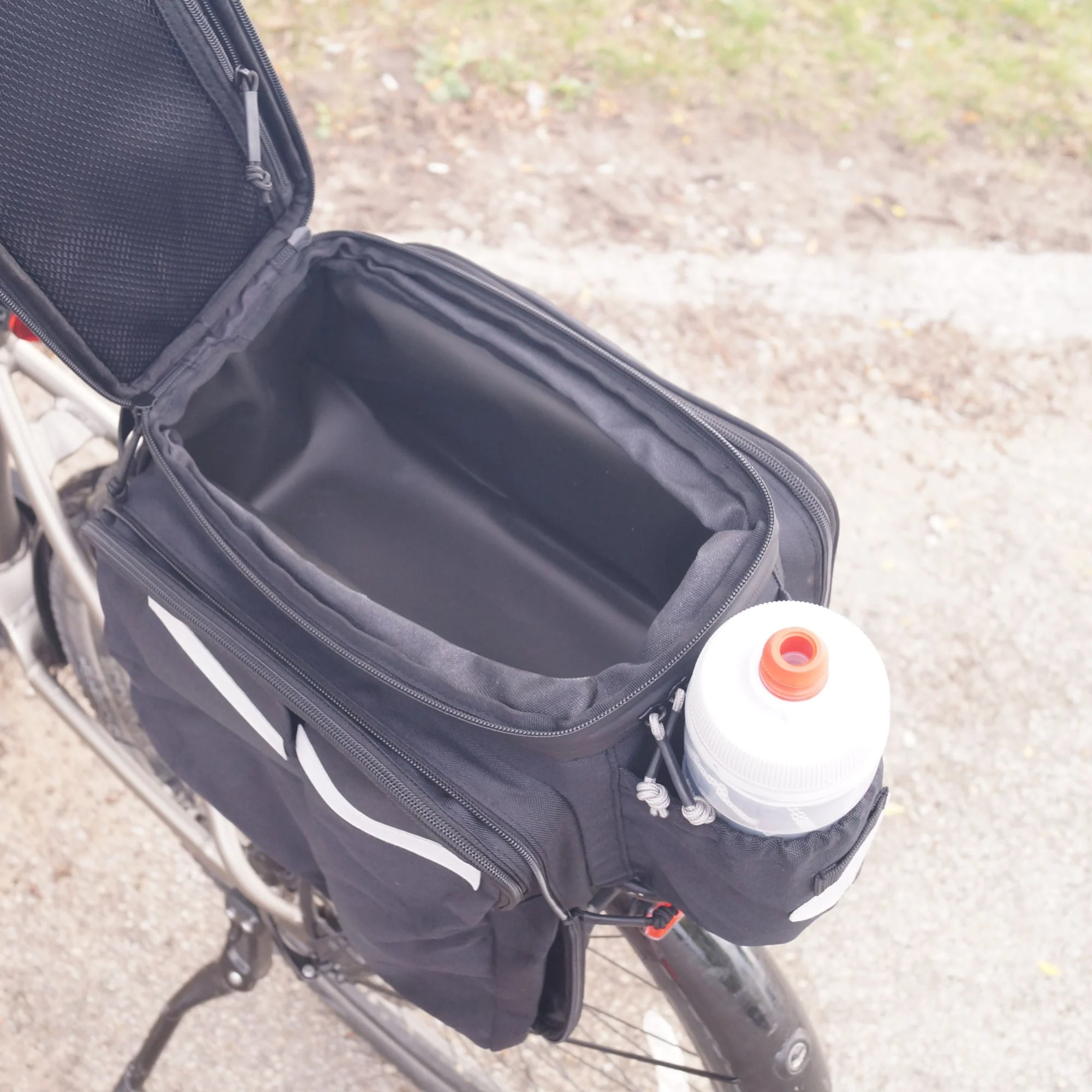 MIK Trunk Bag Big Daddy Bicycle Rack Bag (works only with MIK Rack - not Included) - Image 8