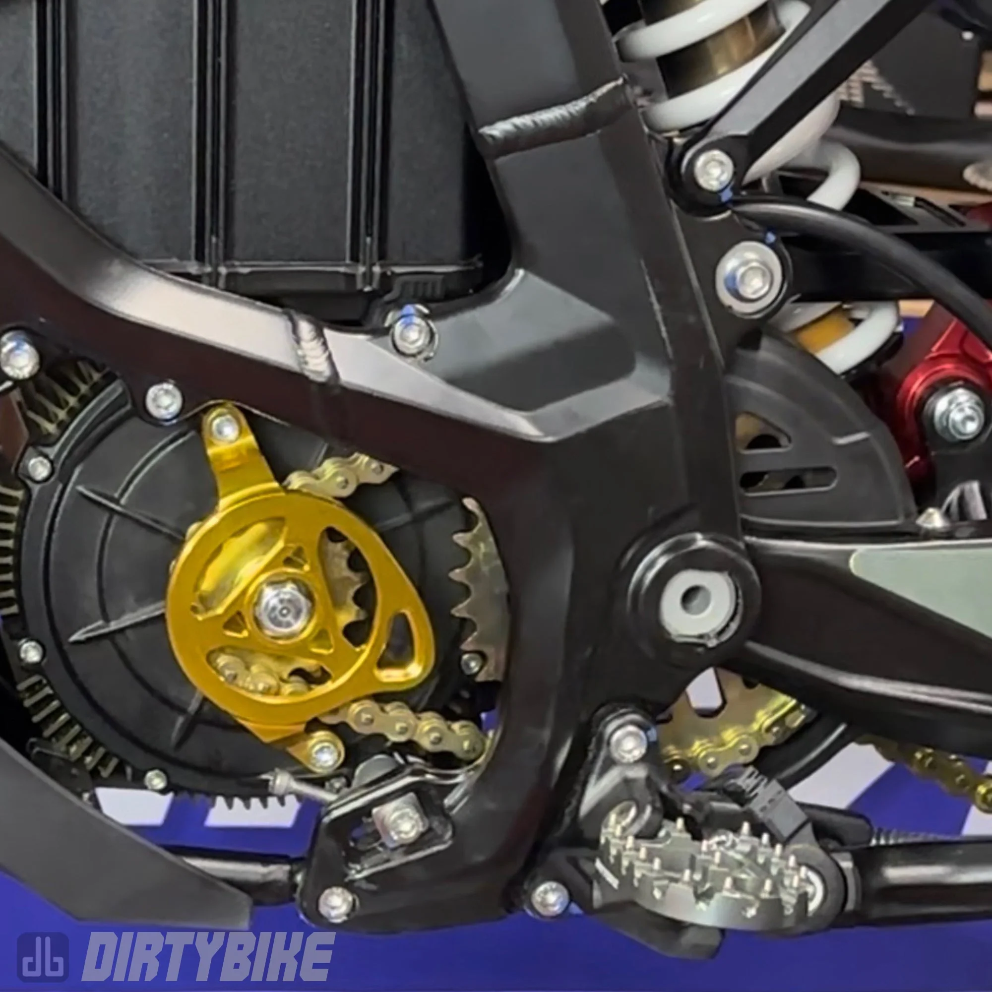 Motor Sprocket Cover CNC Aluminum | Surron Ultra Bee - Image 7