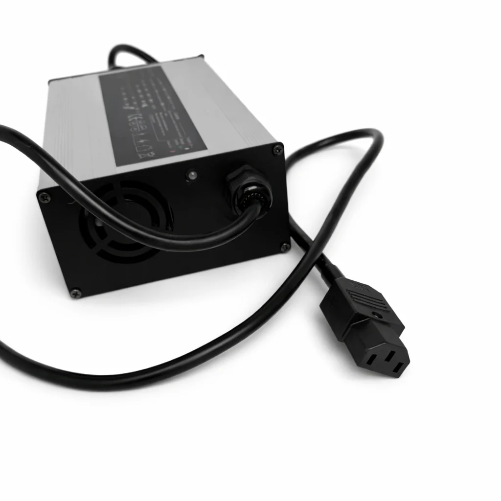 YEYWY 60V 10A Lithium Ion Battery Charger (67.2V Output) - Image 2